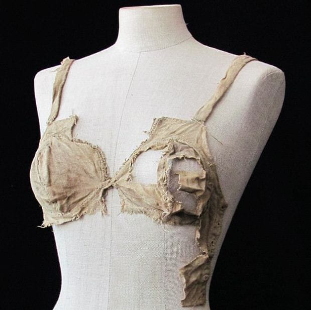 Medieval lingerie? Discovery in Austria reveals what really was worn under  those tunics - Medievalists.net